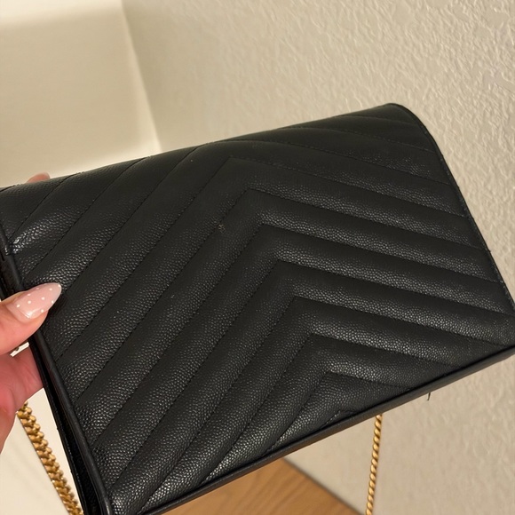 Yves Saint Laurent Black Quilted Leather Chain Bag - Picture 5 of 5
